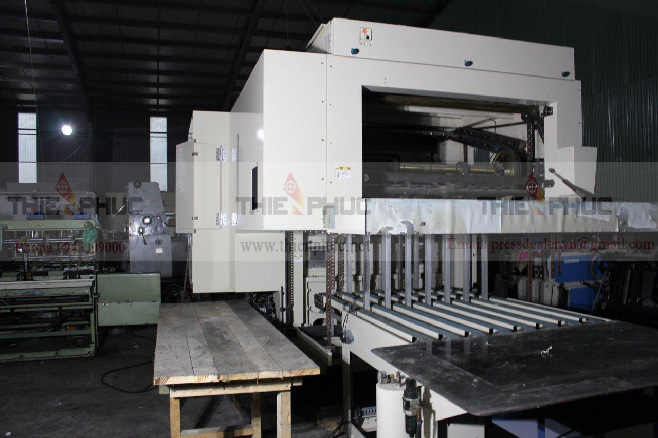 Máy cắt bế TP246