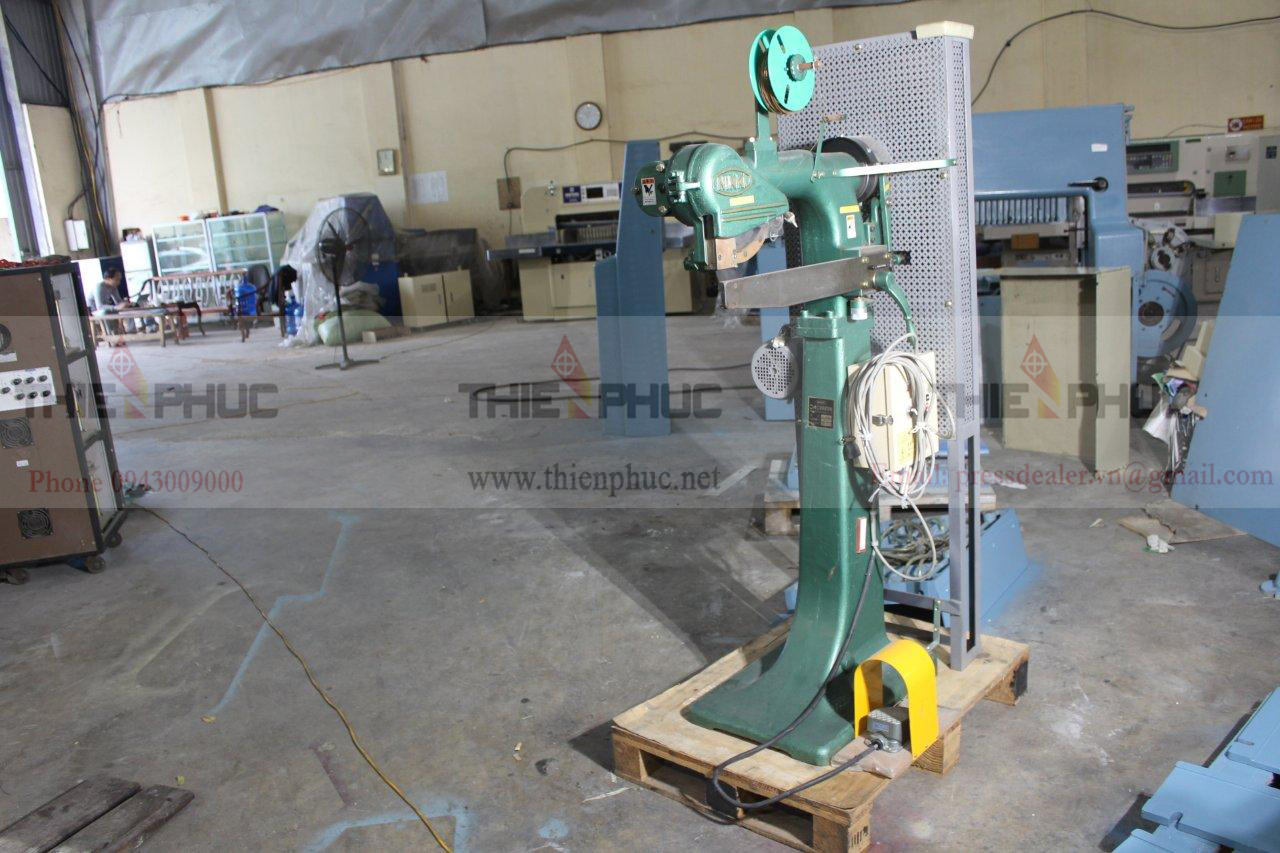 Máy đóng ghim sách TP347