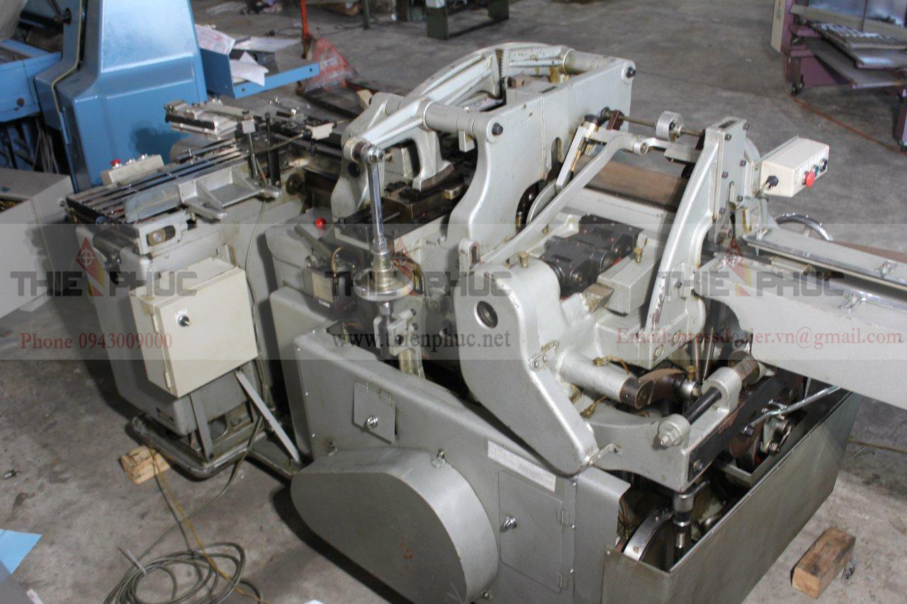 Máy vê tròn gáy sách TP313